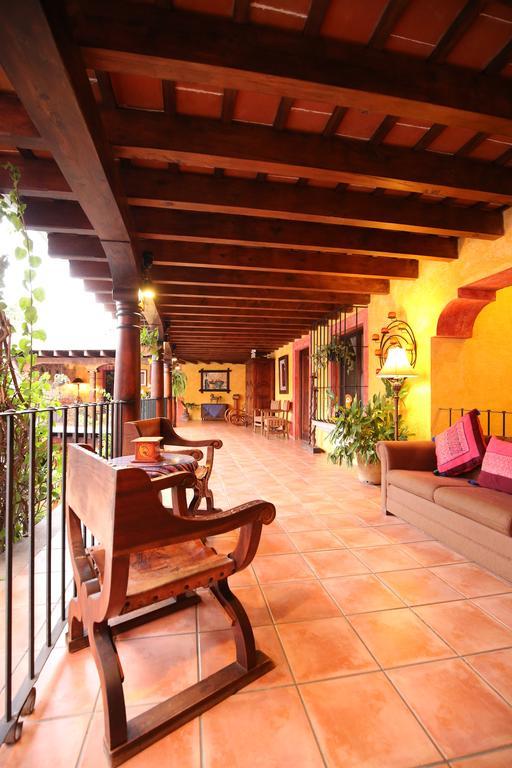 Hotel Palacio De Dona Beatriz Antigua Luaran gambar